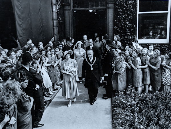 Princess Elizabeth and Prince Philip at Trafalgar Mills